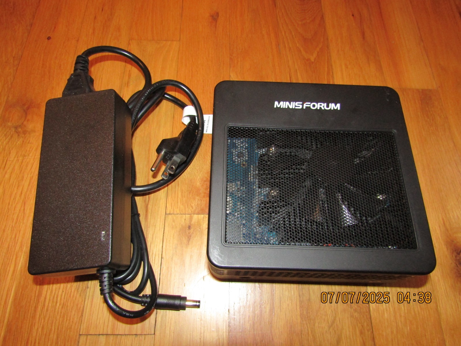 ミニPC Minisforum X400 Ryzen 4350G/16GB/256GB X400-LISTINGS-PICTURE-3-1-