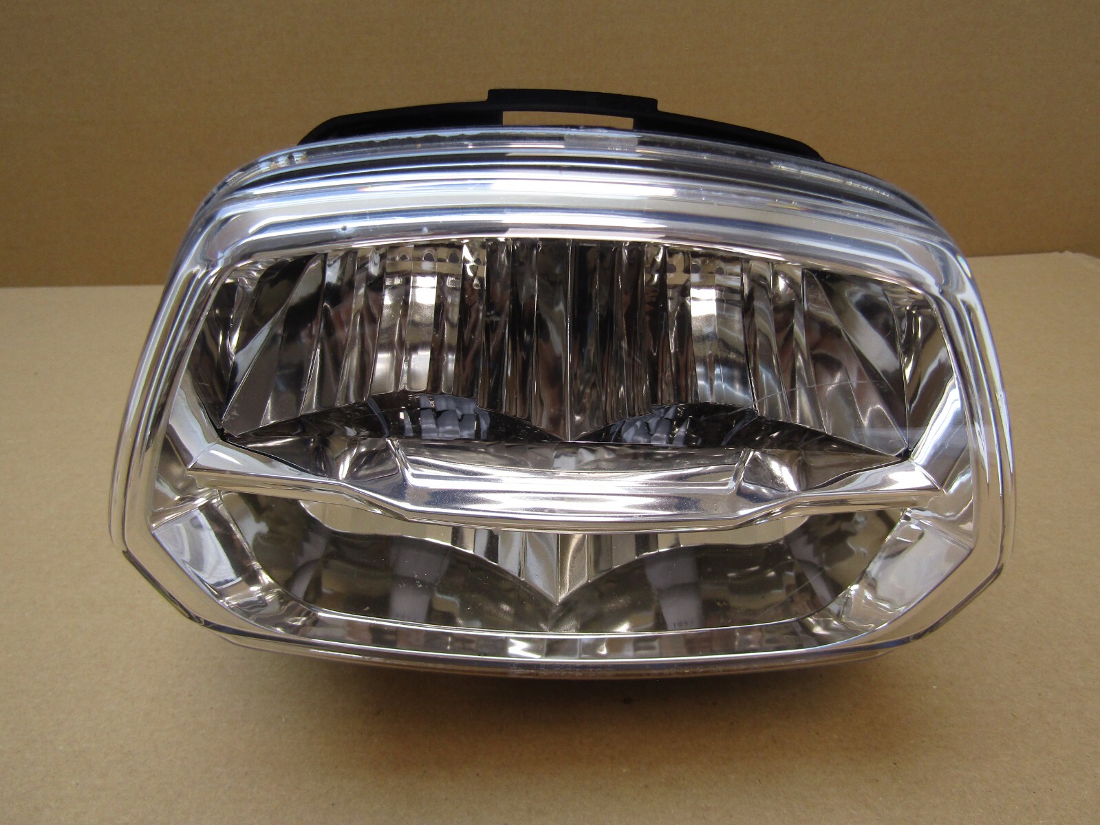 Piaggio Vespa Sprint Sport 125 2019 8,473 miles headlight