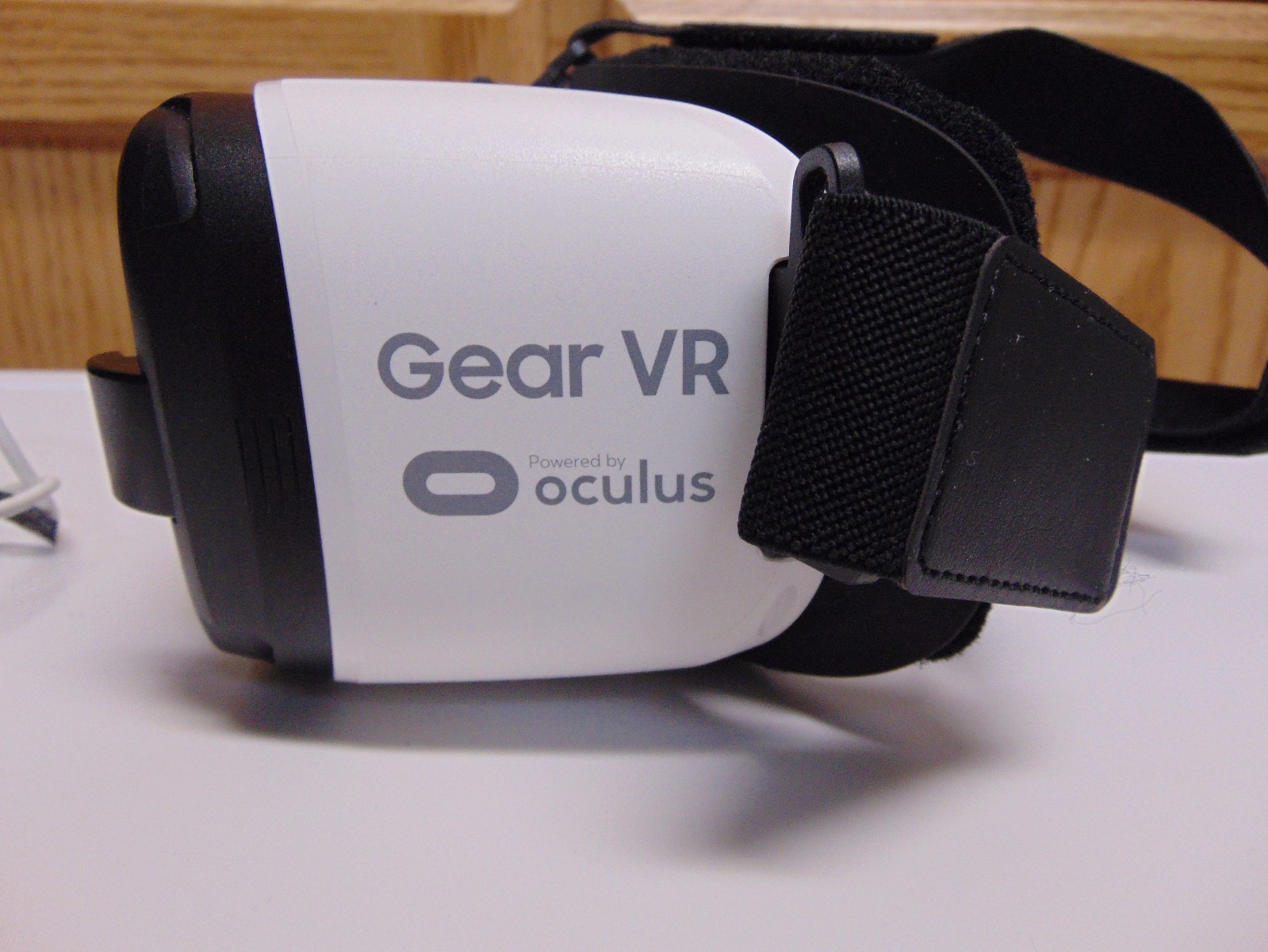 Samsung Gear VR Virtual Reality Headset  for Note 5, s6 edge+,  S6 , S6 Edge