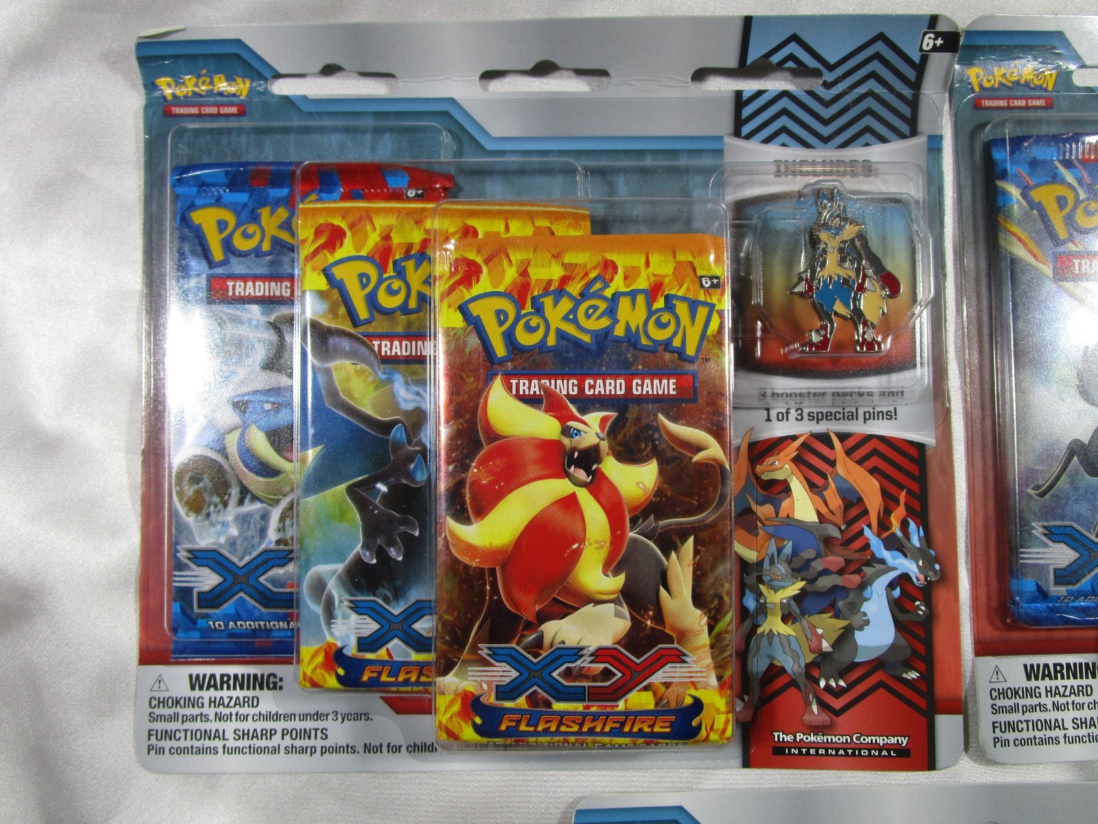 3 Pokemon TCG XY Base Flashfire Sealed Blister 3 Booster Packs Cards Pin     B43