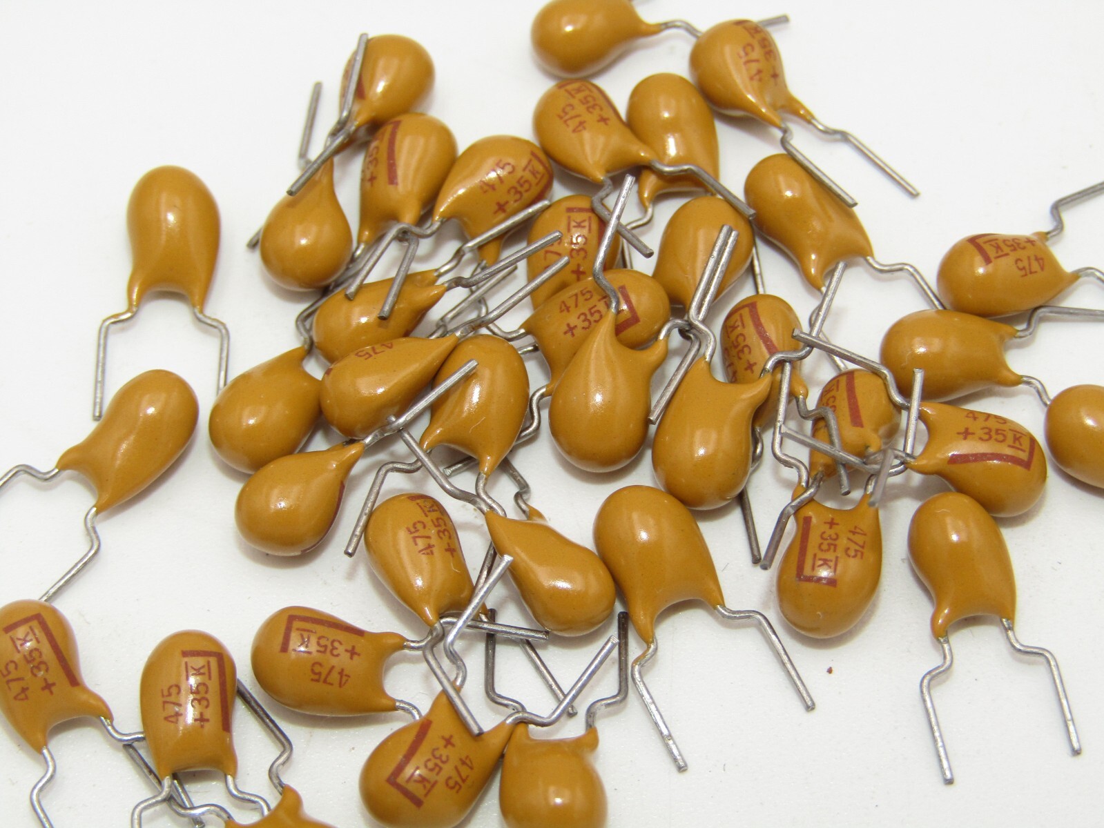 Kadapat（LP+7inch）ガムラン×エレクトロニクス 20 PCS ) Tantalum Radial Capacitor 4.7uF 35v Yellow | eBay