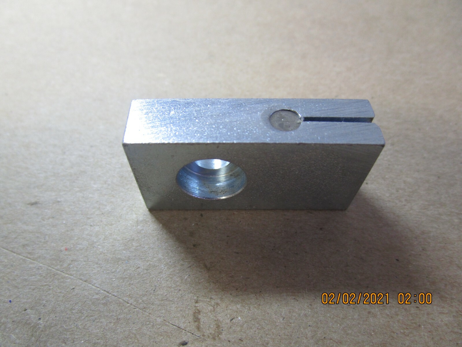 BUTCHER BOY LOWER SAW GUIDE W/PLUG OEM# 21VC-01-20785 | eBay