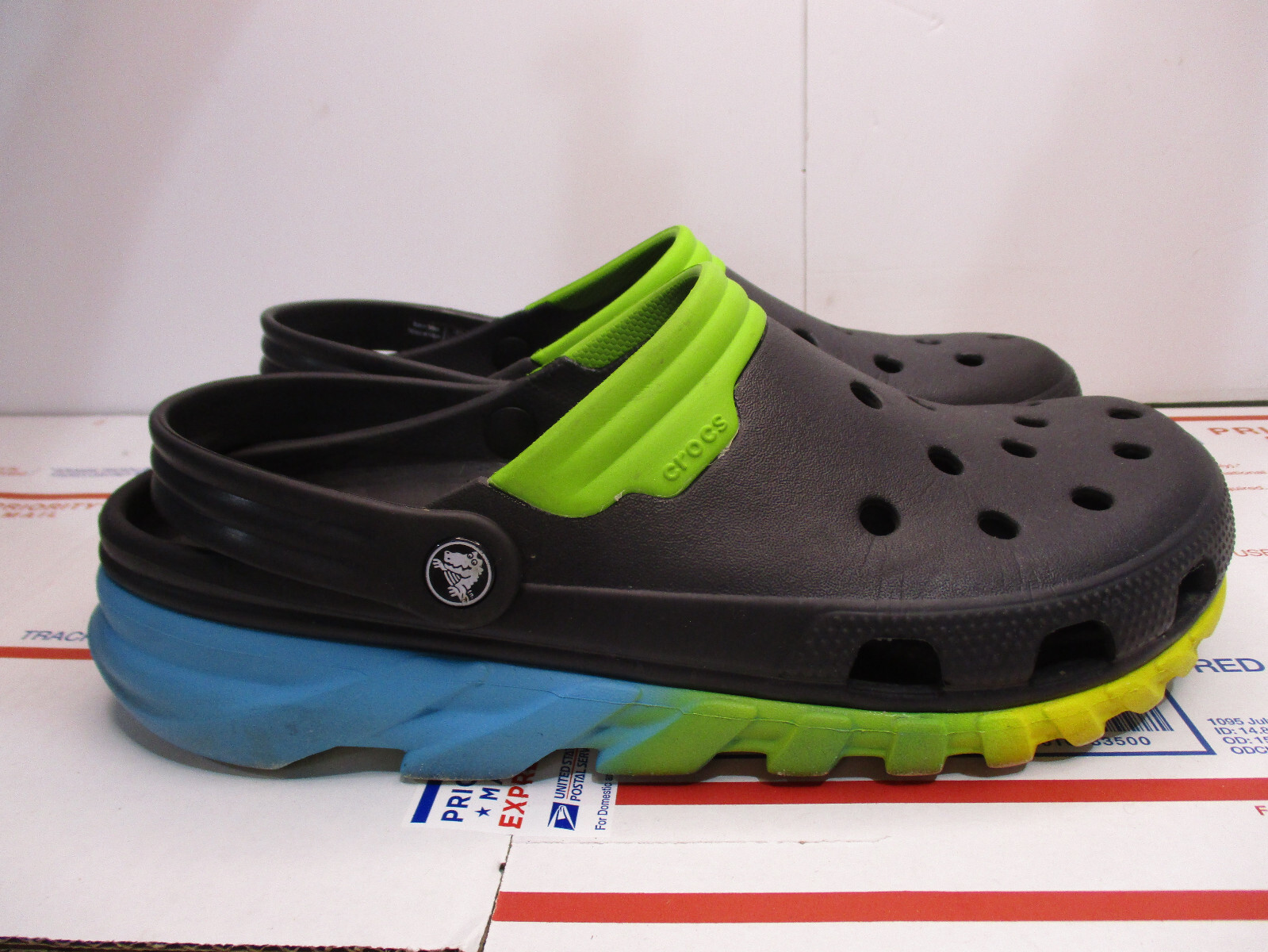 Crocs Clogs Mens 11 Women 12 Multicolor Adult Duet Max Ombre Crocs Clogs Mens 11 Women 12 Multicolor Adult Duet Max Ombre