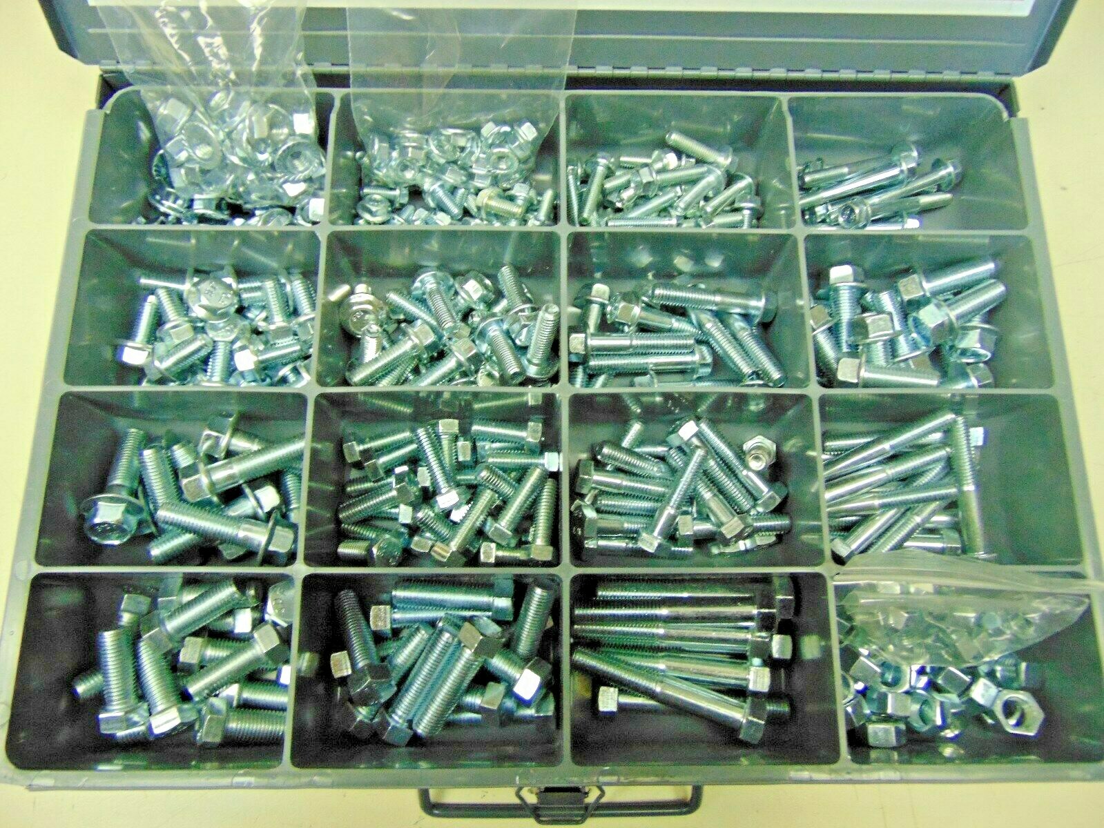 Japanese Metric Jis Flange Bolt & Nut Assortment M6 M10mm, B1180 1189