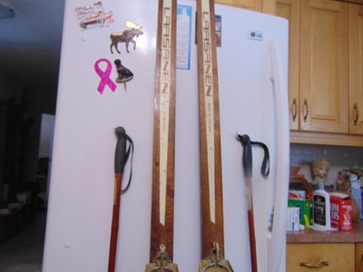 vintage  wooden   skis 79 