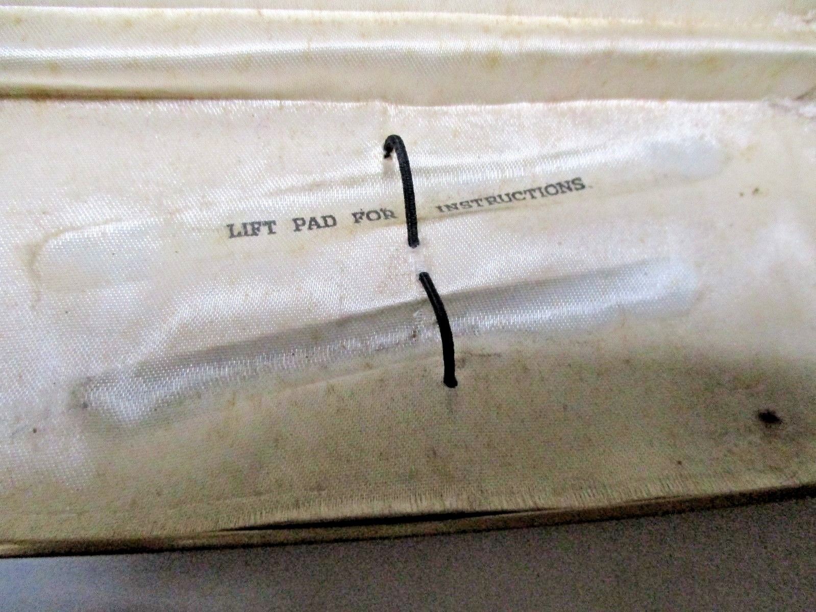 Sheaffer's Bergundy Snorkel Fountain Pen Mech. Pencil Set in case & instructions