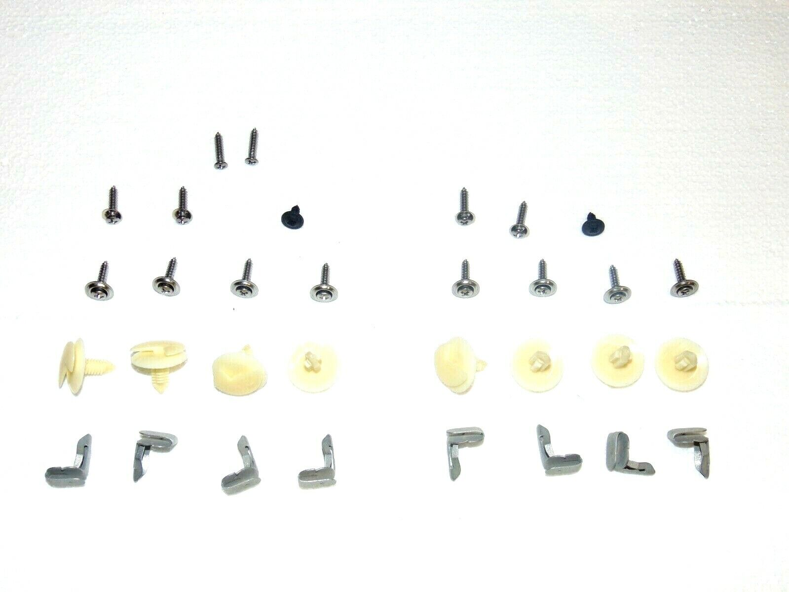 New 32 piece door panels screw kit 2 piece door panels