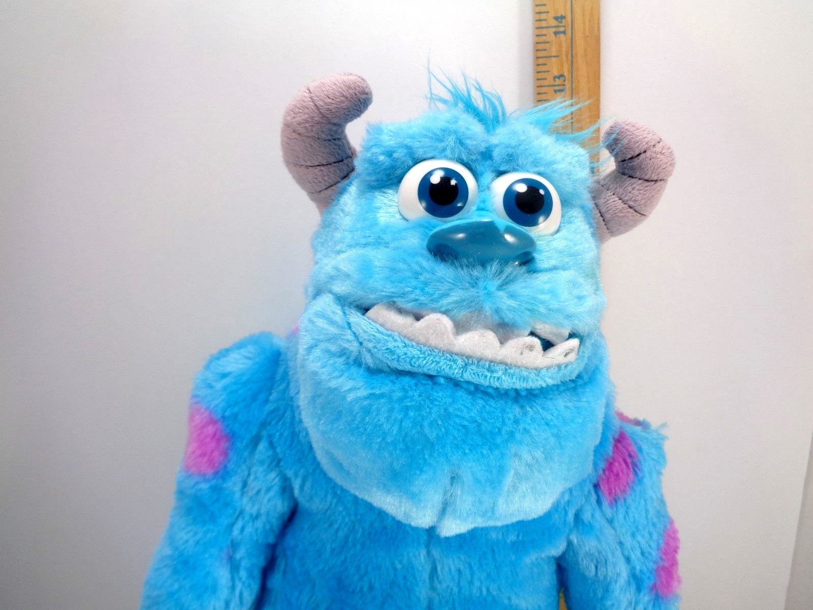 Disney Pixar Monsters Inc University My Scare Pal Sulley Talking Plush Sully 13”