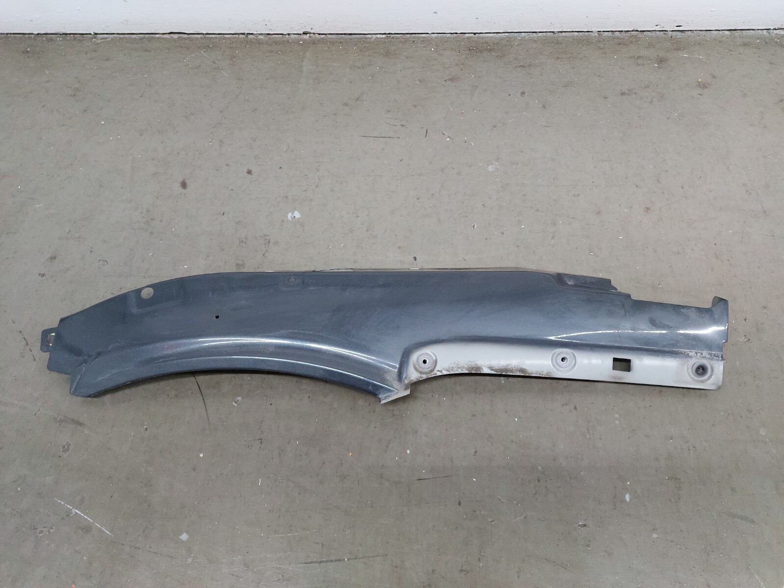 2015 - 2022 Porsche Macan Front LEFT Fender Upper Volcano Gray Metallic OEM