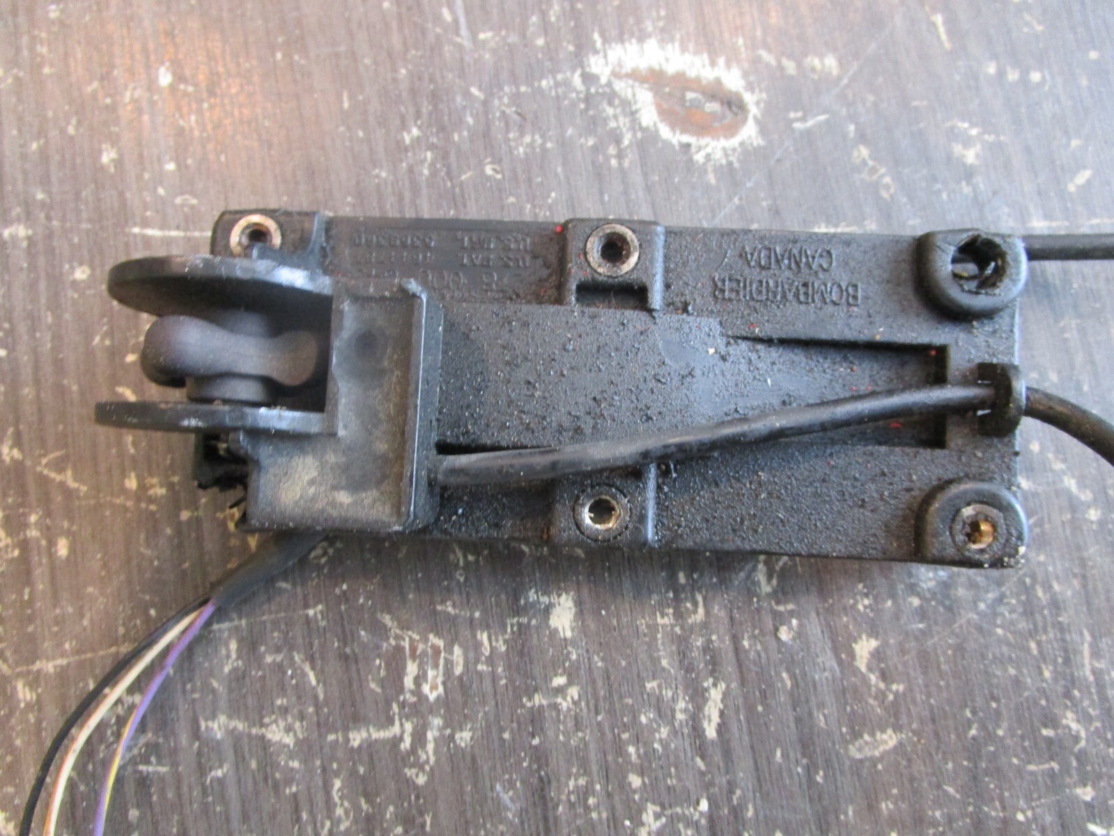 98 SEADOO GTX RFI SPEED SENSOR PADDLE WHEEL ASSEMBLY 98 SEADOO GTX RFI SPEED SENSOR PADDLE WHEEL ASSEMBLY
