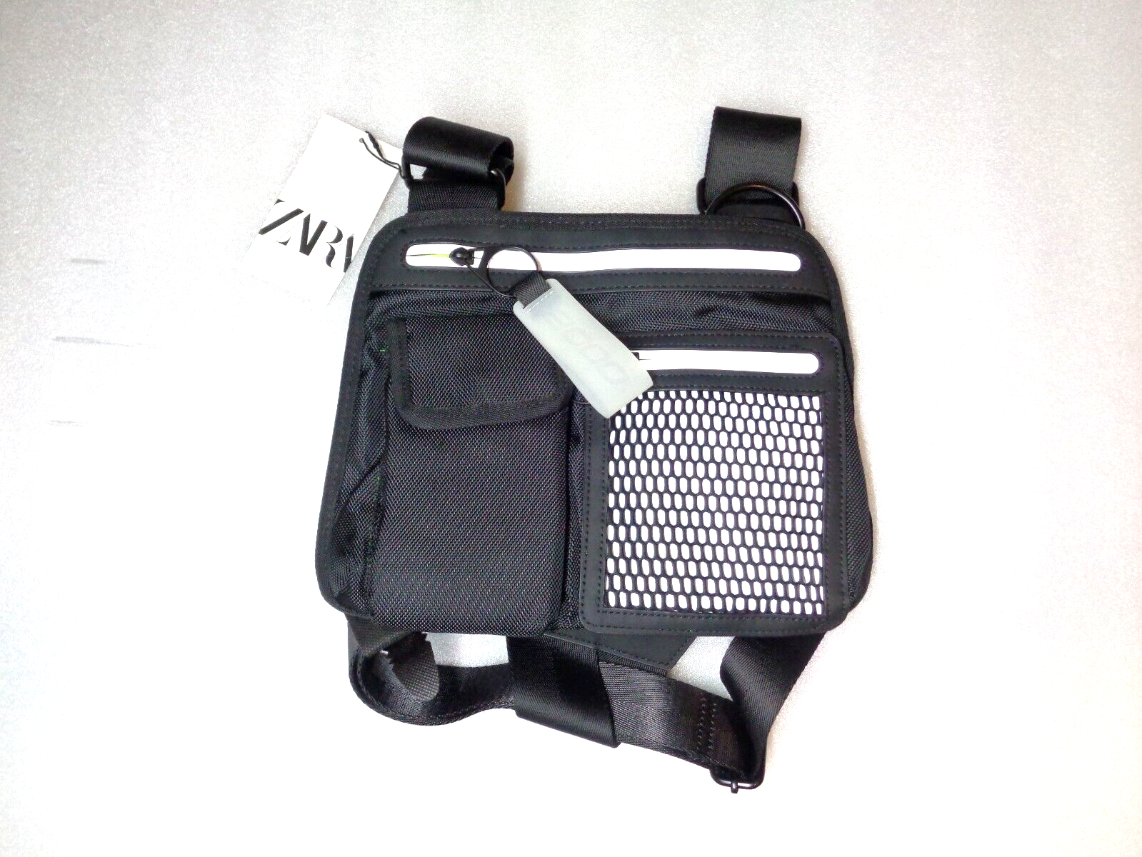Zara - Men´s Bag Chest Accessory with Zips size M | eBay Zara - Men´s Bag Chest Accessory with Zips size M | eBay