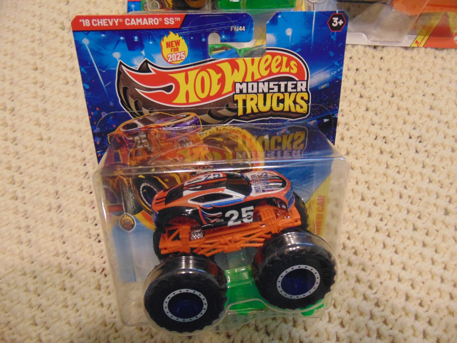 2025 New '18 CHEVY CAMARO SS HOT Wheels Monster Truck w