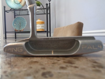 Right hand 35.5'' Ping Pal 4 steel putter