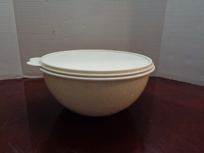 Vintage Tupperware 12 Cup / 3L, Speckled Wonderlier Mixing Bowl #2518BA-1 W/ Lid