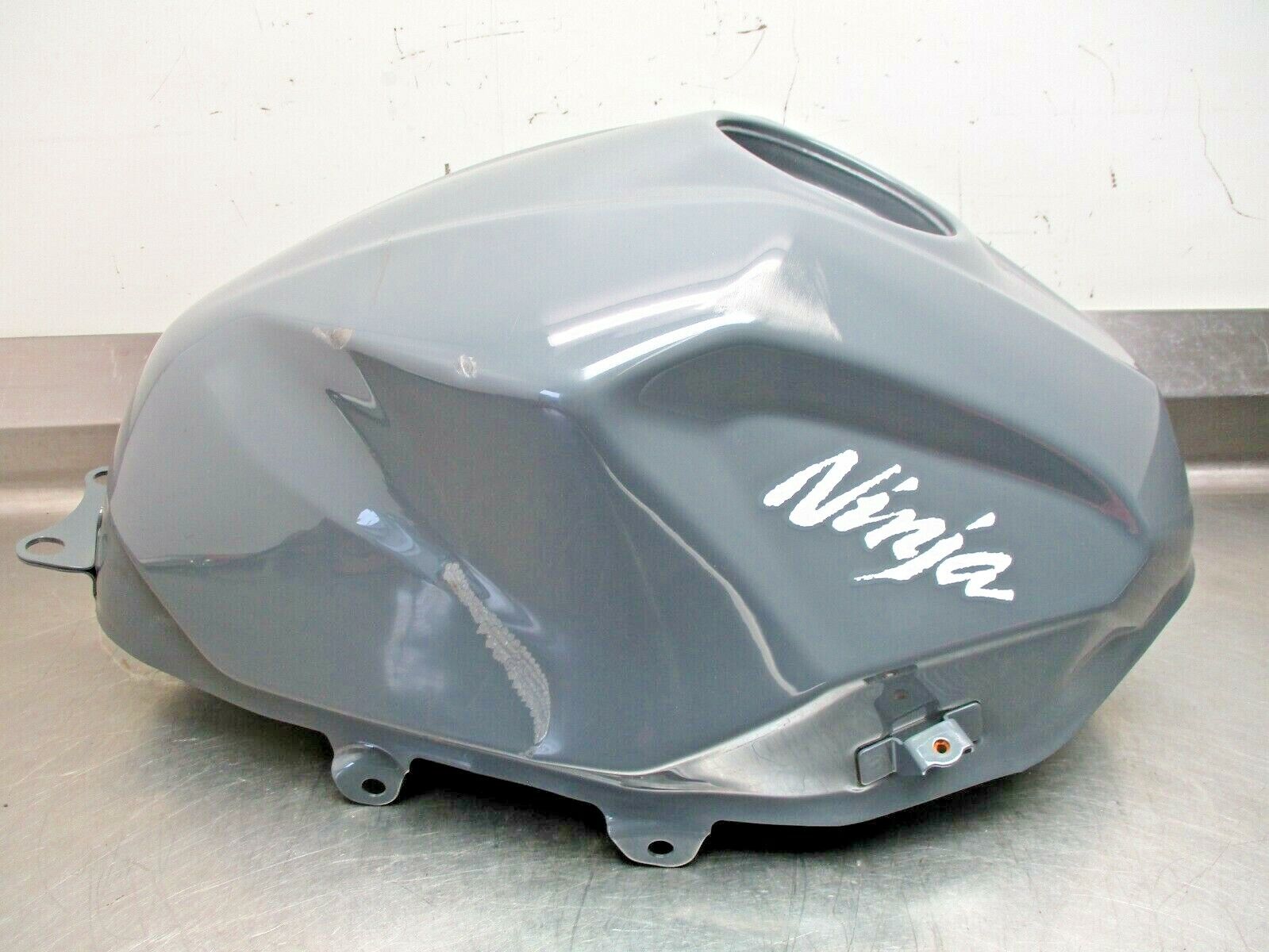 2018 Kawasaki Ninja 400 KRT Gas Tank Gray 51090-5247-36S | eBay 2018 Kawasaki Ninja 400 KRT Gas Tank Gray 51090-5247-36S | eBay