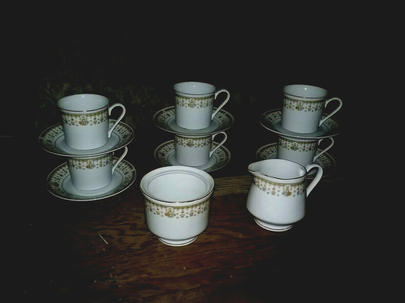 (6) Vintage Garden Bouquet Cups & Saucers w/Creamer & Sugar Dishes