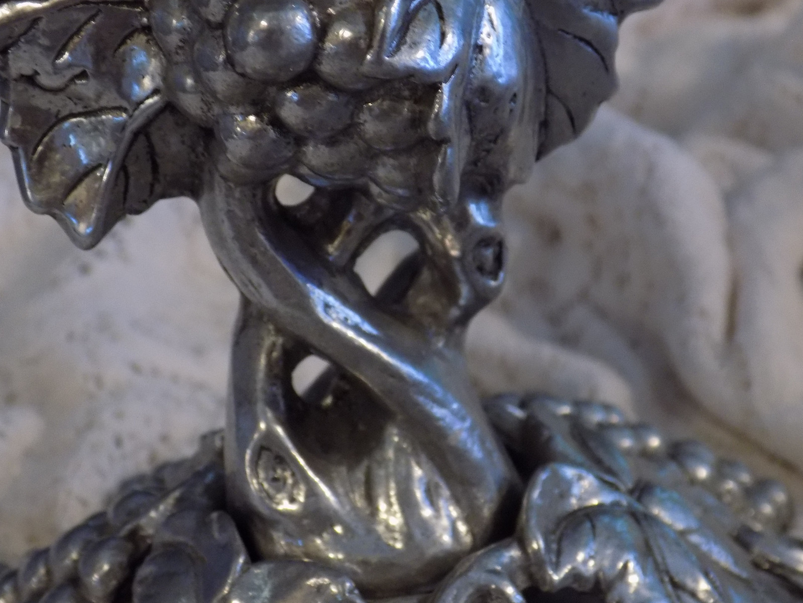 DESIGNER SIGNED & DATED 1996 BEAUTIFUL SILVER METAL CANDLE STICK HOLDER