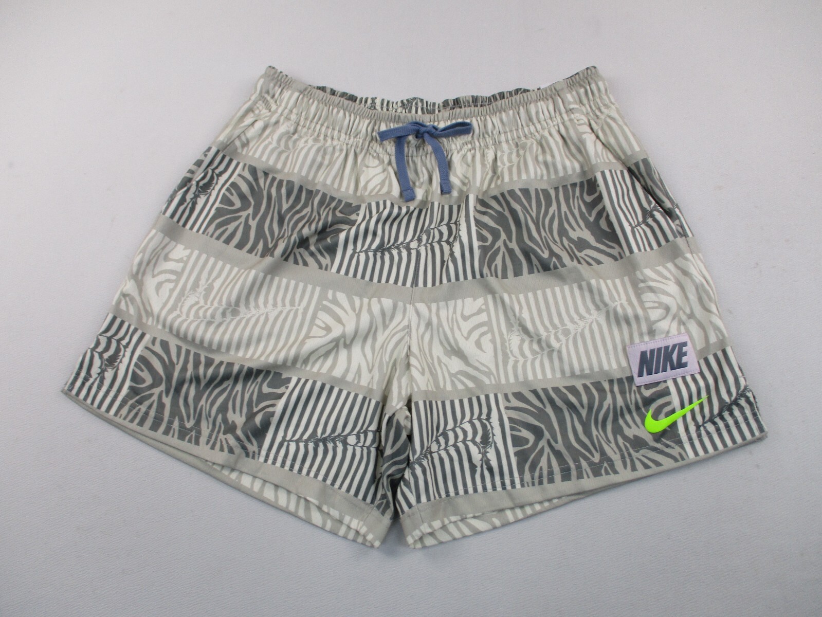 Nike Club Trippy Safari Print Mesh Shorts Mens Large Gray