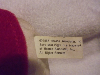 PLUSH BABY MISS PIGGY AS LITTLE RED RIDING HOOD....1997...APPROX 11