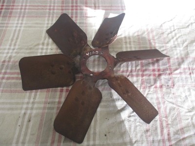 IH Farmall MD 400 Diesel D264 Fan Blade   Antique Tractor