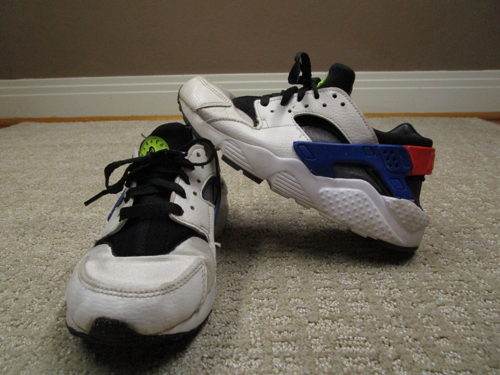 jd white huaraches