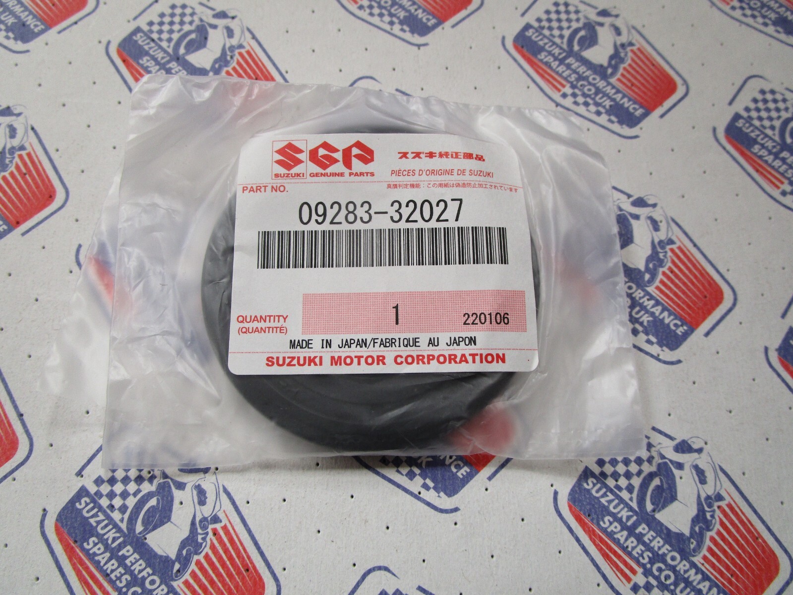 Suzuki GS1150 84-86 Final Drive Seal. 09283-32027 Genuine
