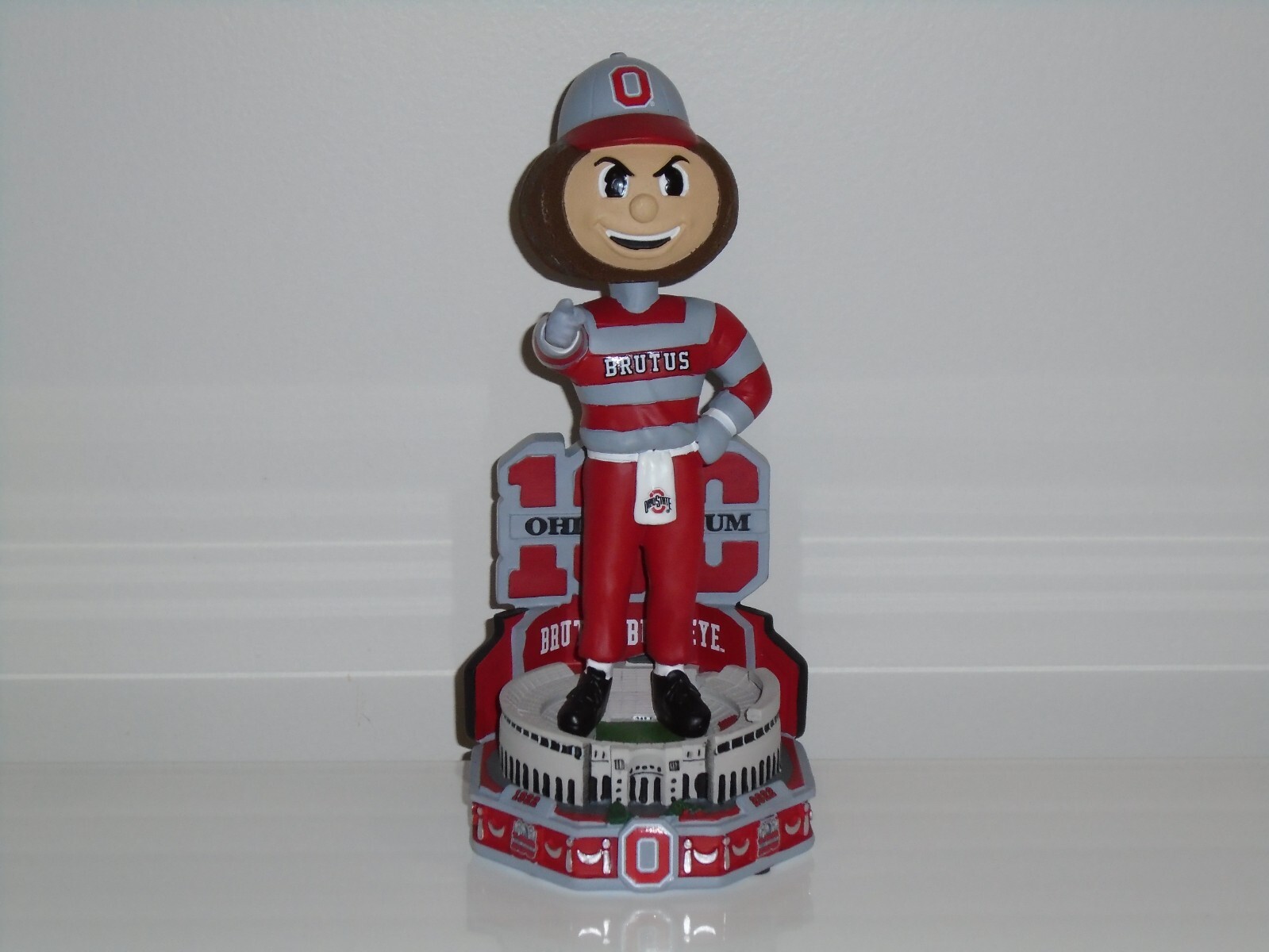 【BOBBLE HEAD】BUCKEYES BRUTUS Brutus Buckeye Ohio State 2024 National Champions Graffiti
