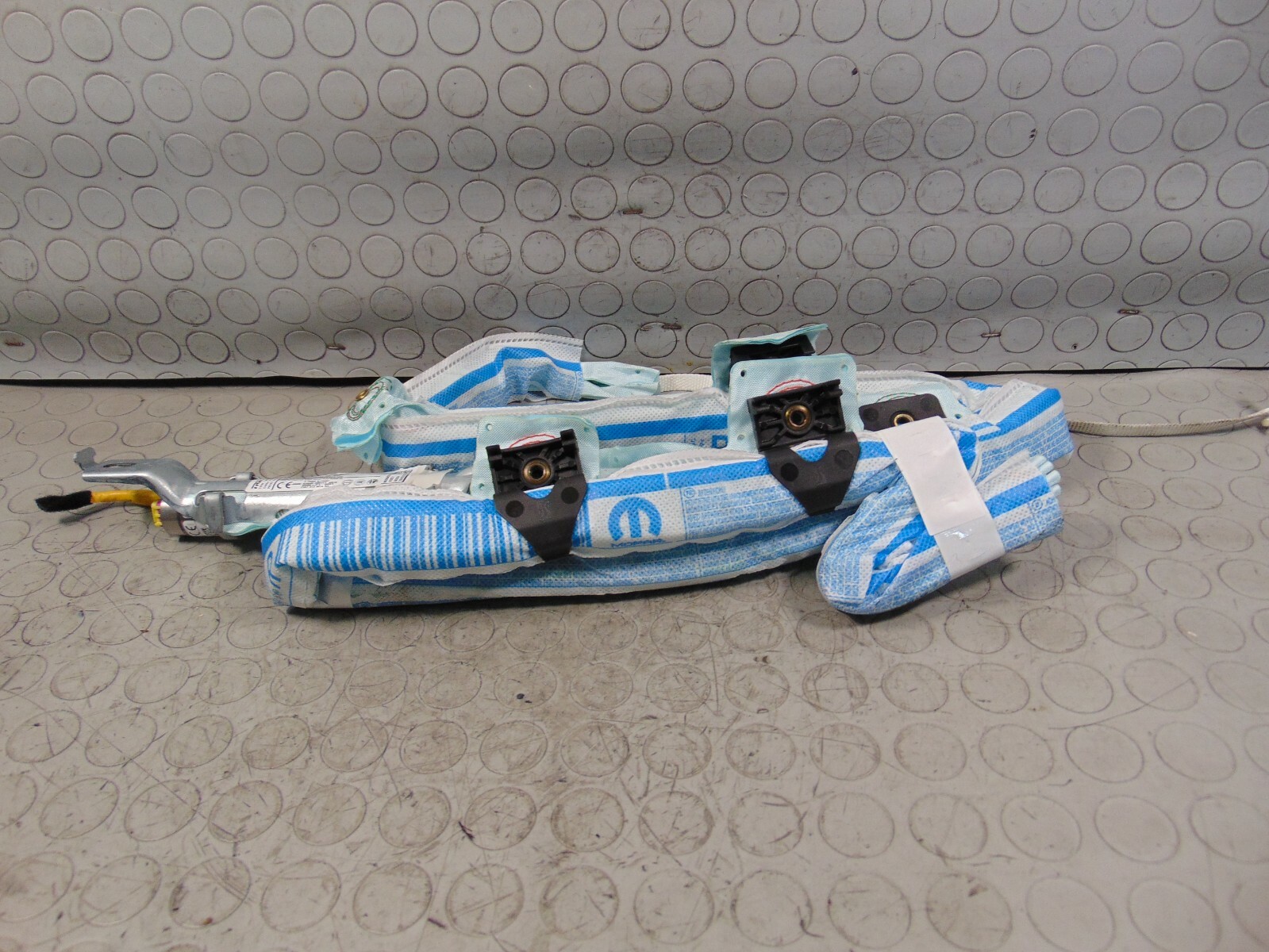 Carica airbag tendina destra FIAT 500 2021 520543730