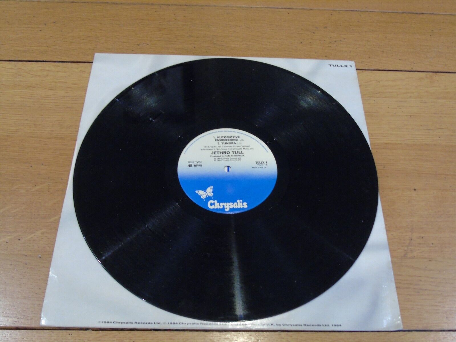 ::JETHRO TULL - Lap Of Luxury - 1984 UK 4-track 12" vinyl Single / EP