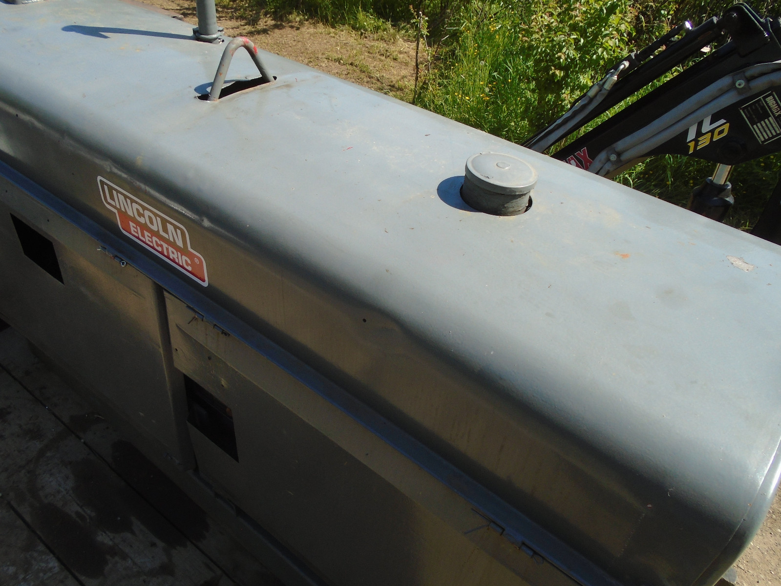 lincoln SAE 400 amp Perkins Diesel welder