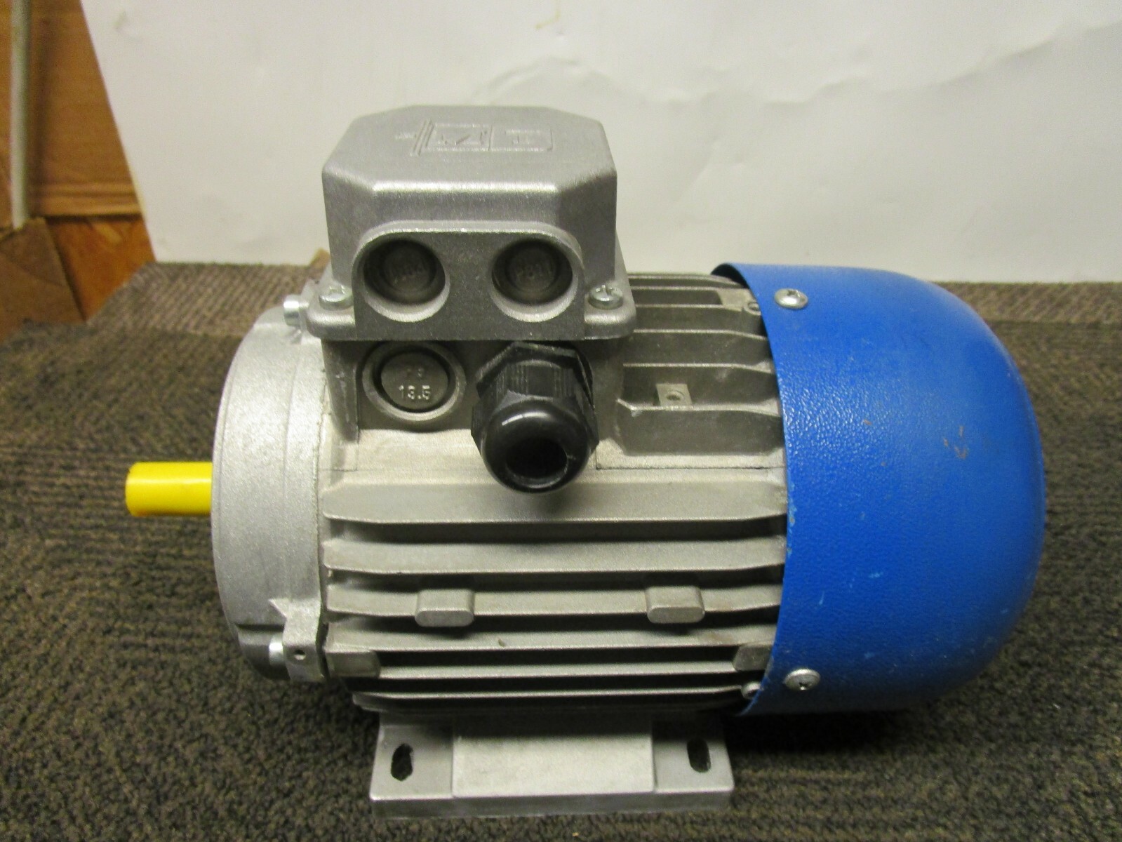 moto/motor/ウエダ/K18×sv925 M.T. MOTORI ELETTRICI 71A/4 ELECTRIC MOTOR .38HP .28KW 230