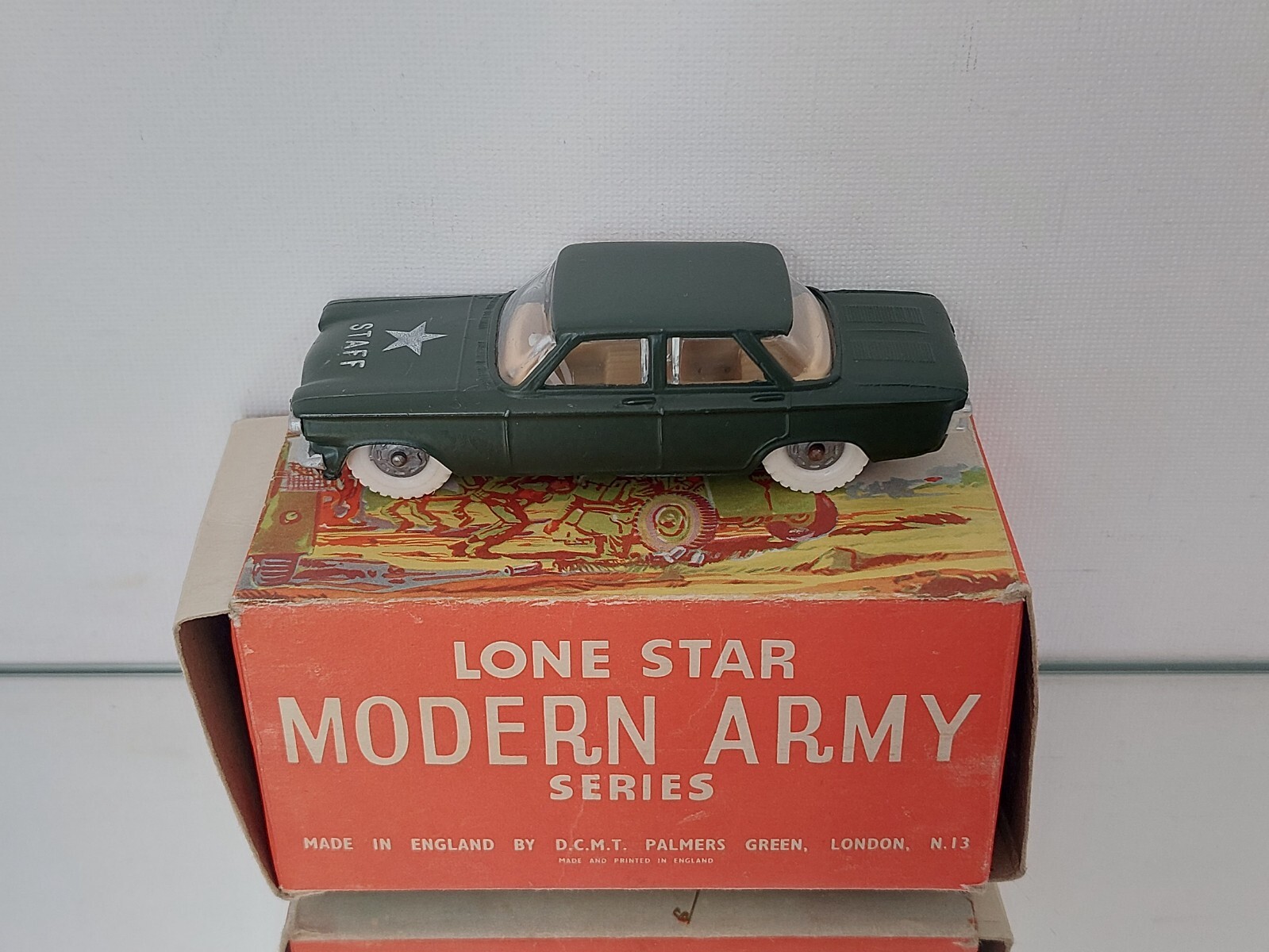 LONE ★STAR ROADMASTERS CHEVROLET CORVAIR LONE STAR Roadmasters 1:50 Chevrolet Corvair Army Staff Car