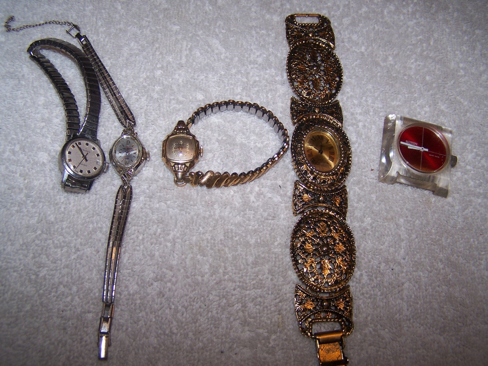 5 Vintage Womans Wind Up WatchesHelbros Diamond Croton SuttonALL