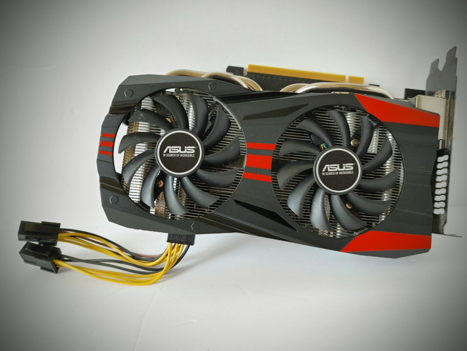 Asus gtx 760. ASUS GEFORCE GTX 760. ASUS gtx760-dc2 Series. GTX 760 2x8 Pin. GEFORCE GTX 760 доп питание.