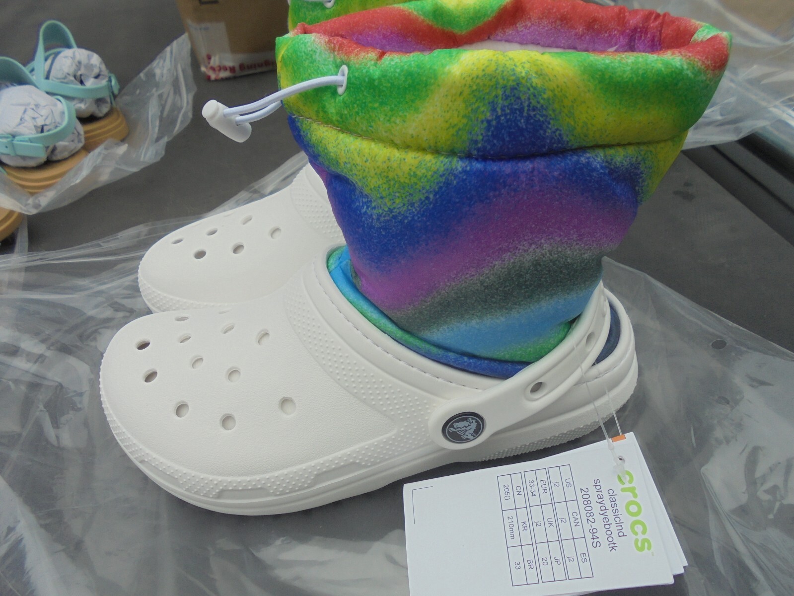 【CROCS】 25SS CLASSIC CAMOUFLAGE CLOG★韓国発 Amazon.com | Crocs Unisex-Child Classic Camo Clogs, Black, 5