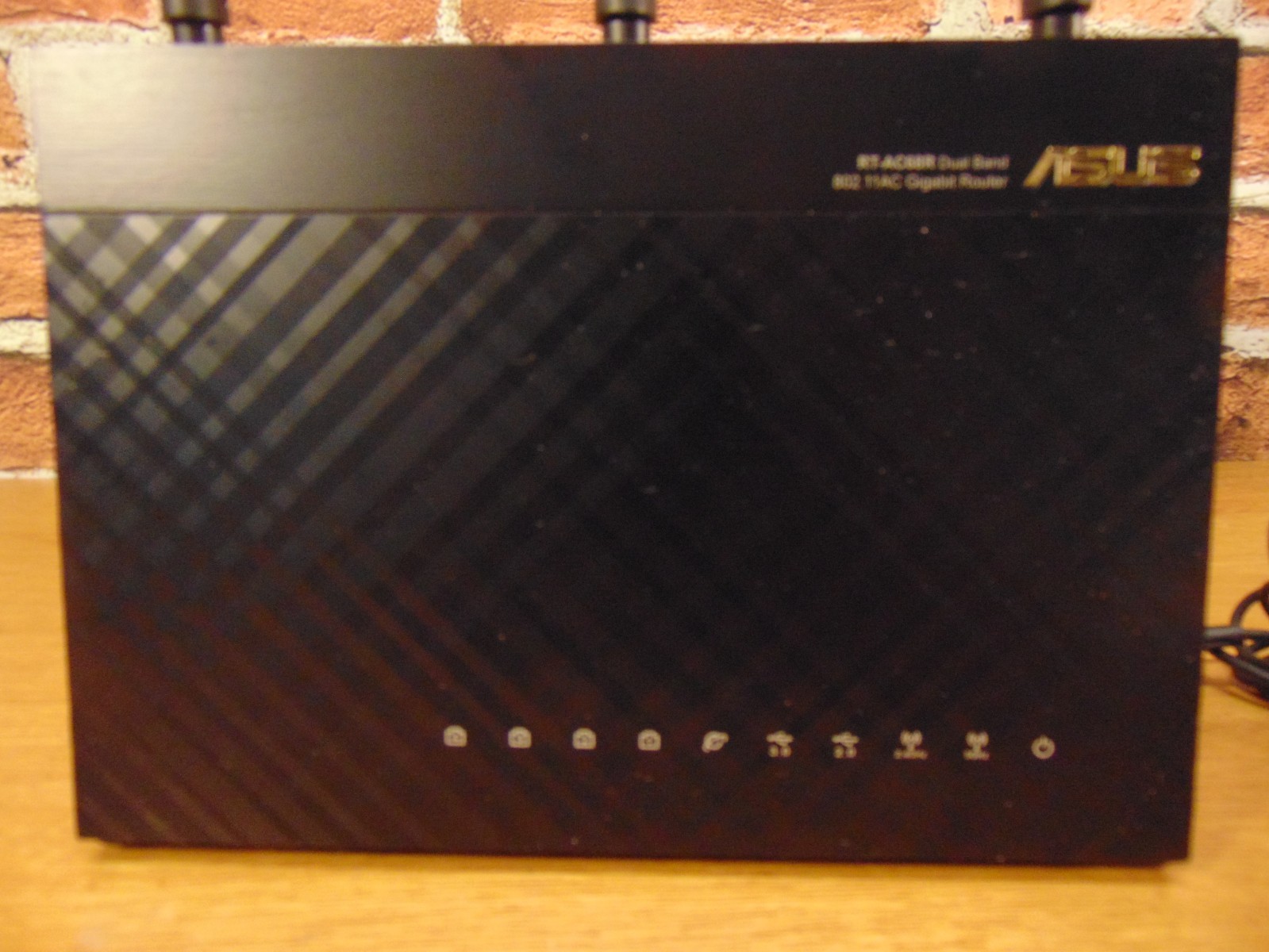 ASUS Router (RT-AC68R)