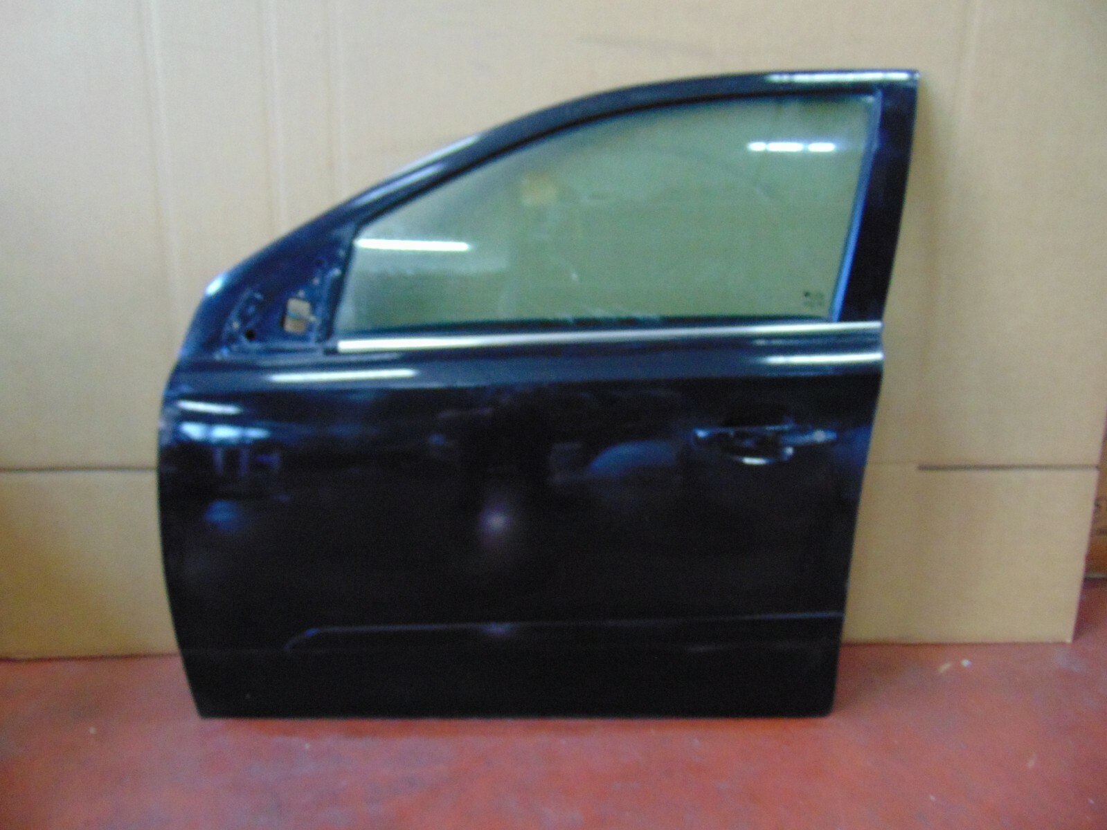 Porta anteriore sinistra OPEL ASTRA H 2010