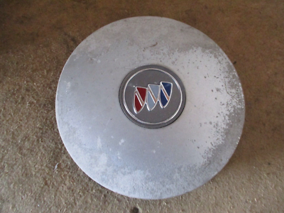 Buick lesabre center caps deals