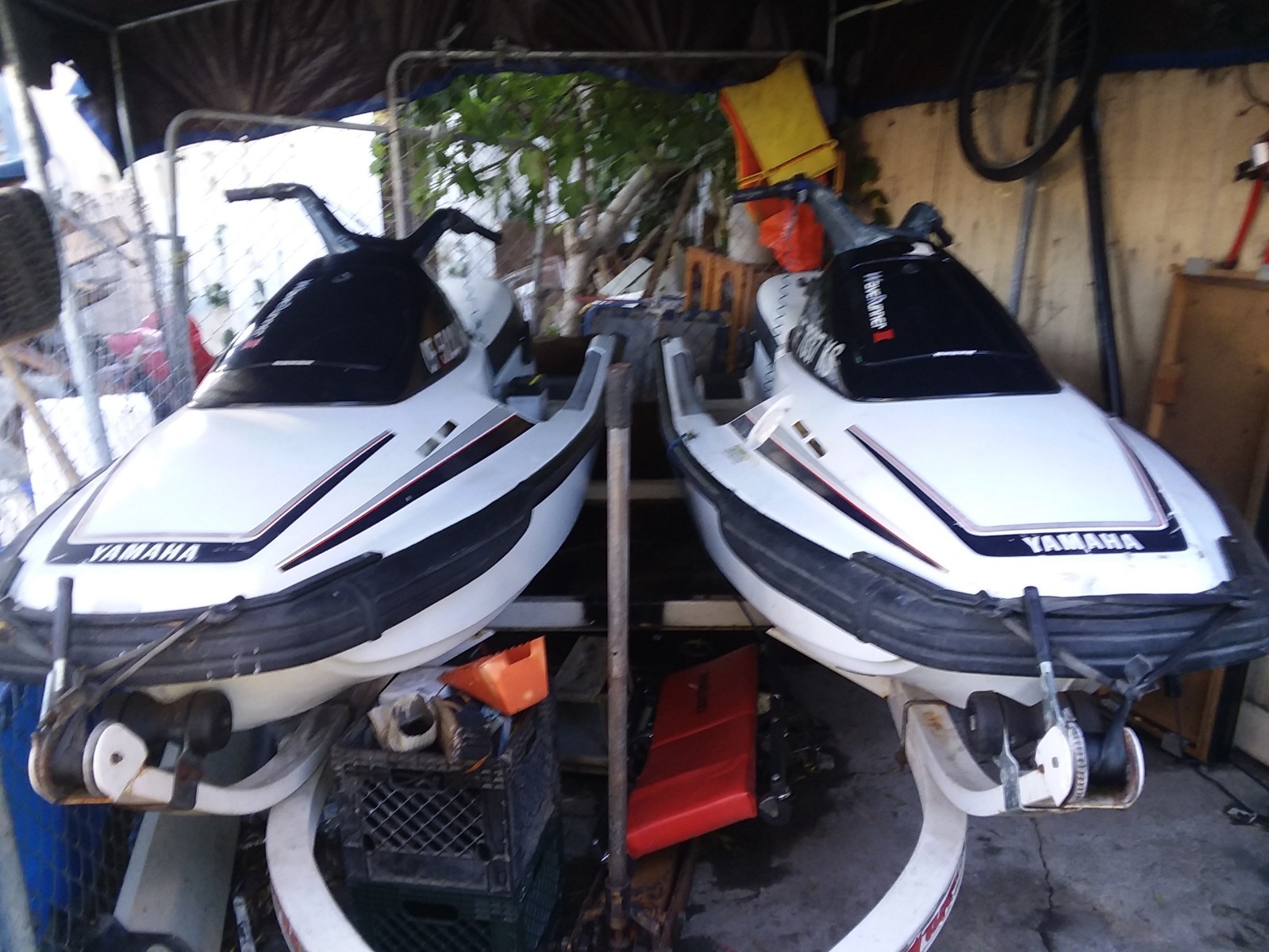2 - 1991 Yamaha Waverunner II 10' Jet Skis & Trailer - California