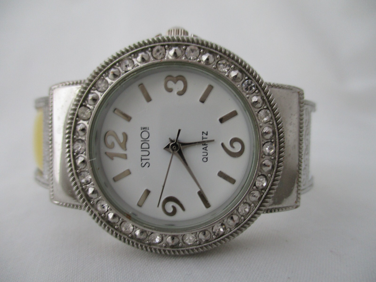   腕時計 K7B231CY EVEN EXTENSION SILVER/BK Lady's Calvin Klein Even Quartz Silver Dial Ladies Watch K7B231CY