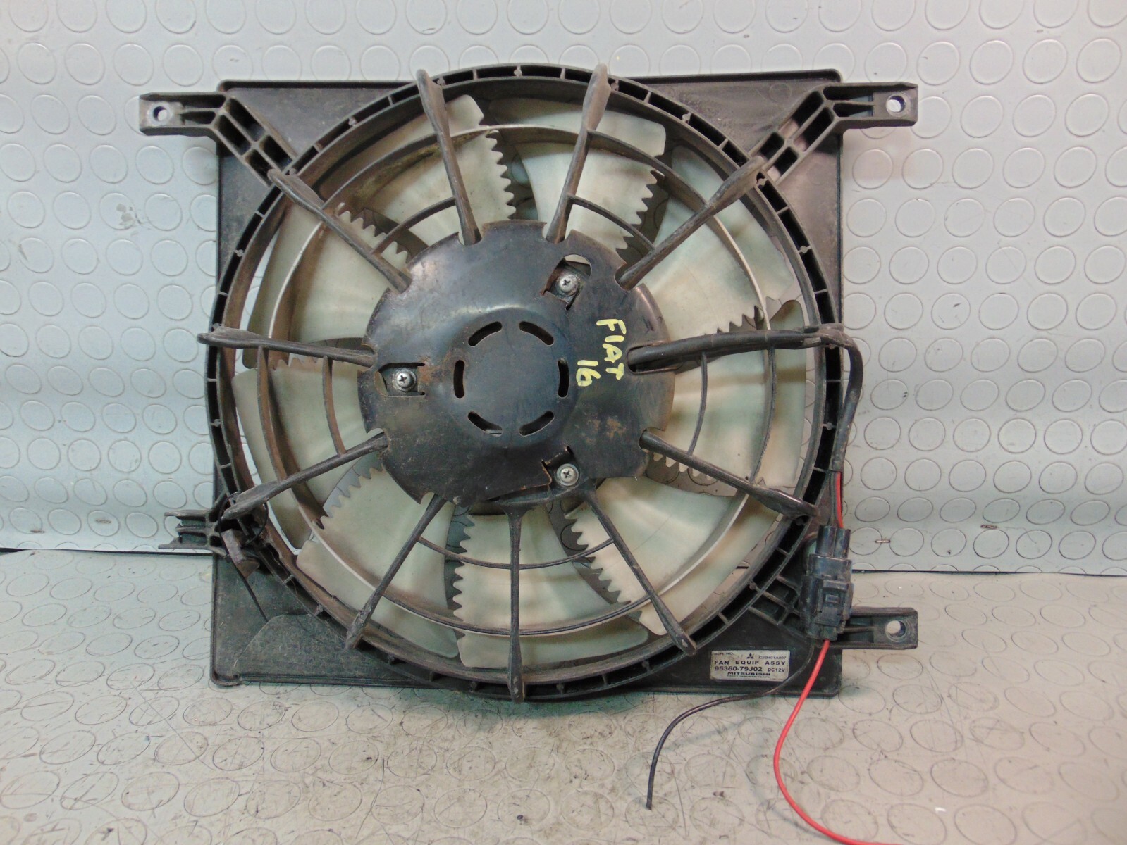 ELETTROVENTOLA FIAT SEDICI 2012 95360-79J02 *DANNEGGIATA*