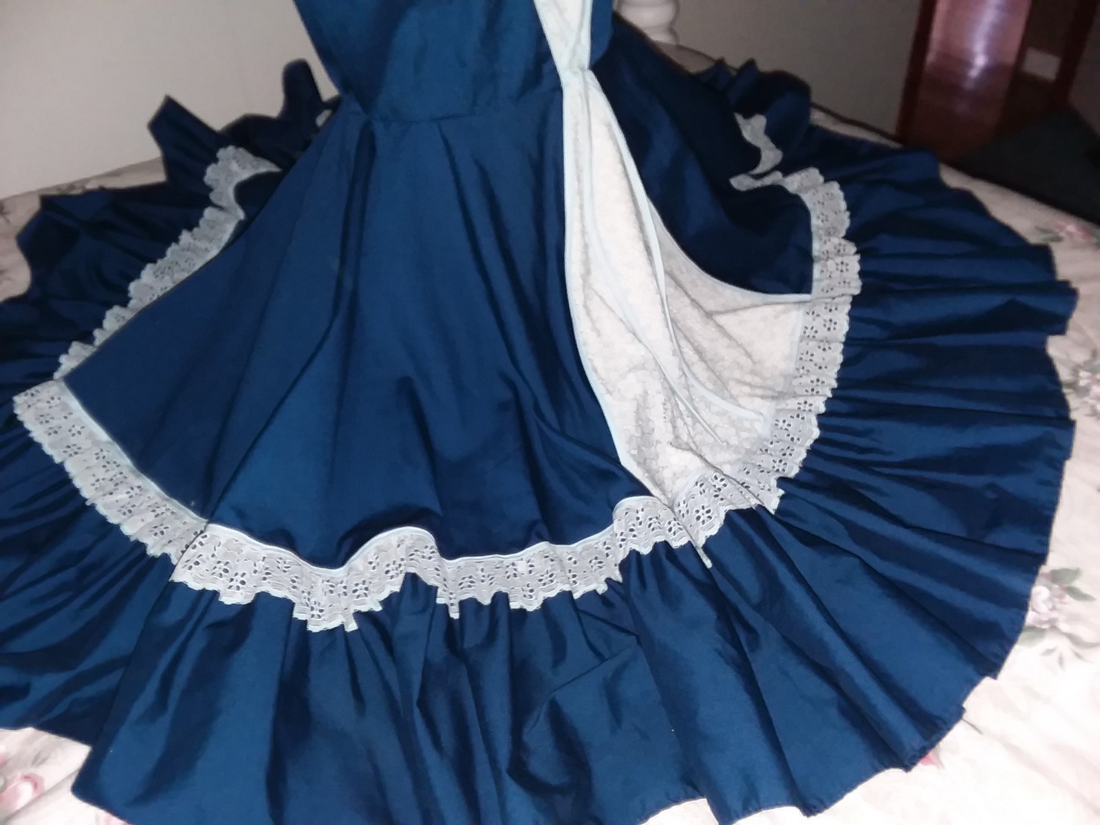 SQUARE DANCE DRESS Lace Eyelet 6 Partners Please Malco Modes VTG Blue