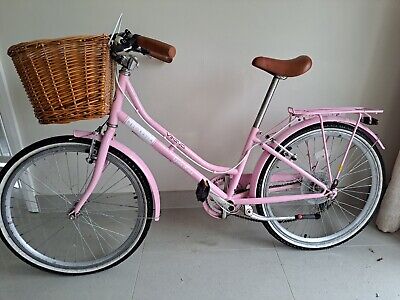 Girls pink Viking Belgravia 24 inch bicycle 