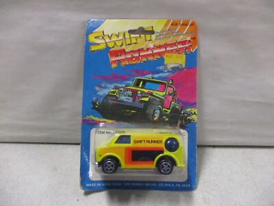 Swift Runner Summer Van 1/64