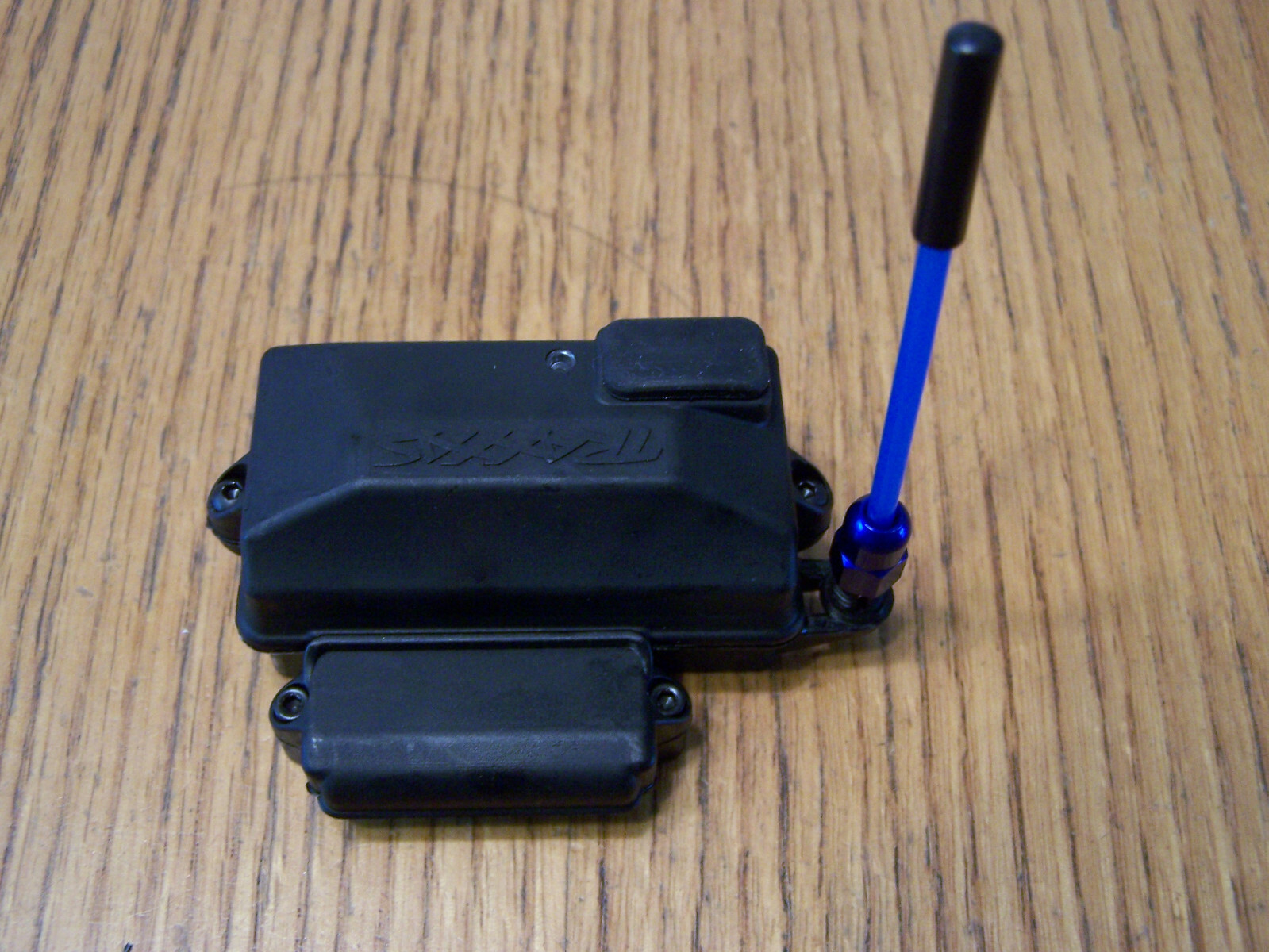 FIts Traxxas 2wd Slash Waterproof Receiver Box   Also for 1/10 E-revo & Summit