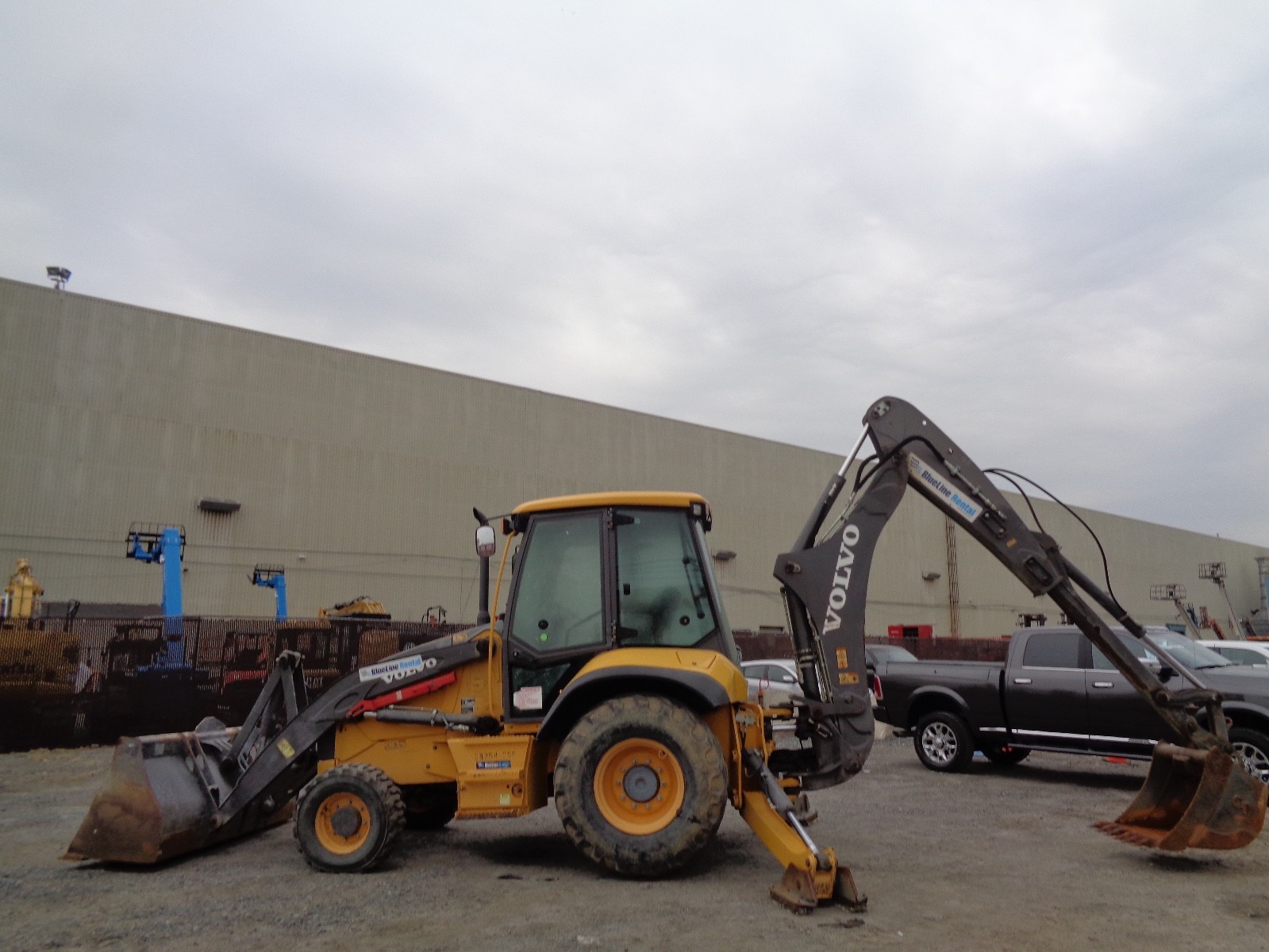 2013 Volvo BL60B  Backhoe Loader Skid Steer  - Diesel - Extendahoe