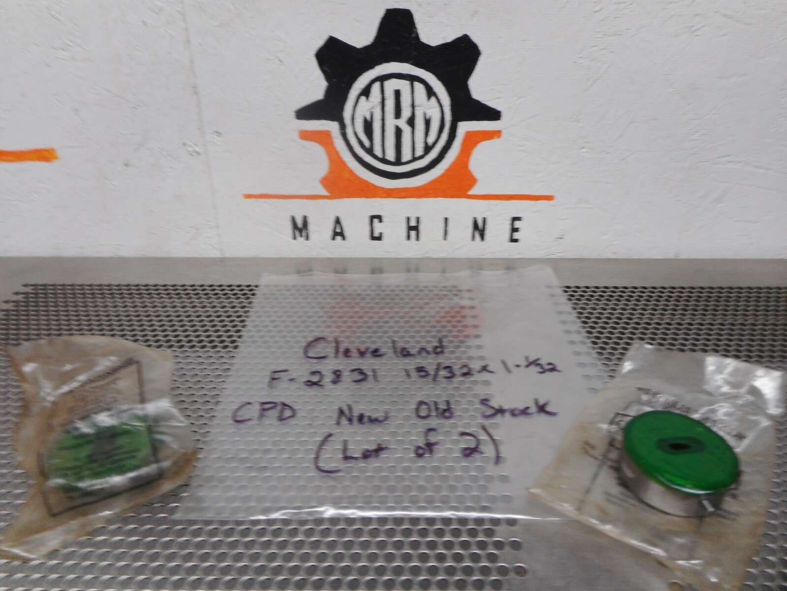 Cleveland Punch And Die Company F2831 15/32 x 11/32 New Old Stock