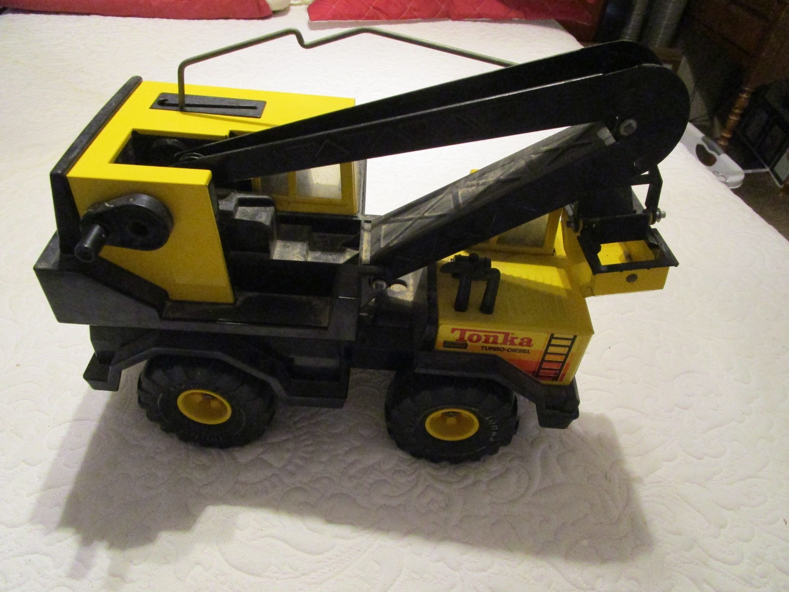 Vintage Tonka Turbo Diesel Mighty Crane Black Clam Bucket Steel Truck