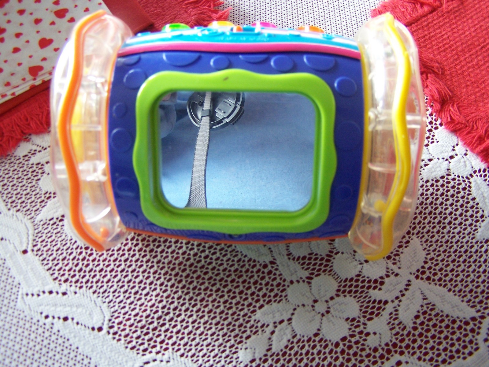 2003 KIDS II Musical Drums Light-Up Activity Nursery