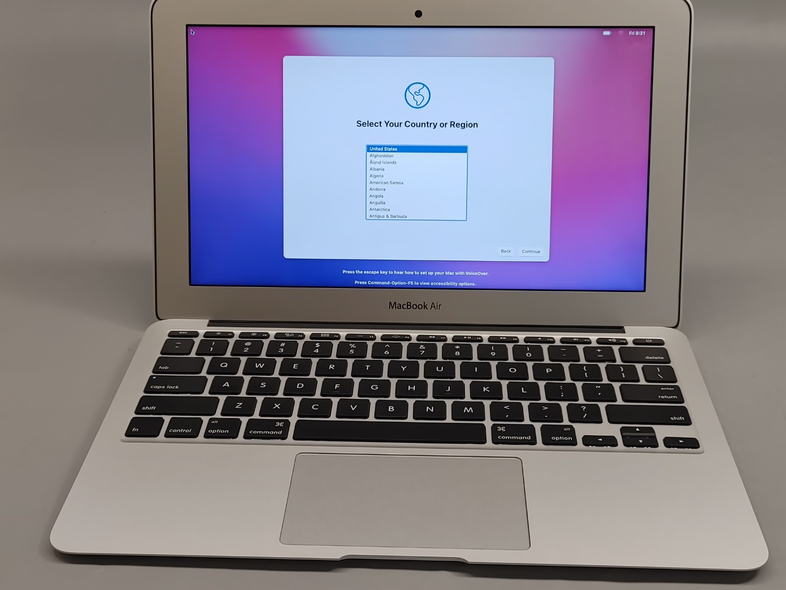 Apple MacBook Air ［MJVM2J/A］ Early 2015 s-l400.jpg